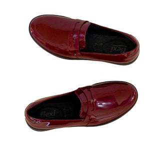 109403 Flexi Mocasin Charol Vino