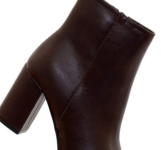 2409107 Garrapata Botin Sintético Cafe