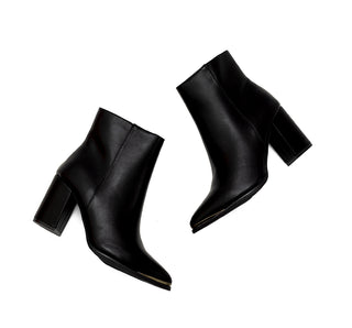 2409107 Garrapata Botin Sintético Negro