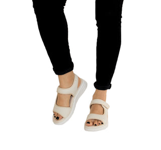 2514049 Garrapata Sandalia Sintético Beige