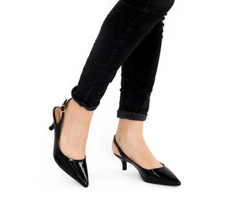 1122.806 Vizzano Zapatilla baja Verniz premium Negro