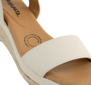 2513025 Garrapata Sandalia Sintético Beige