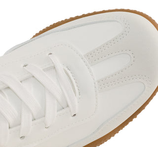 241001 Garrapata Tenis Sintético Blanco