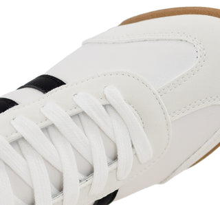 241007 Garrapata Tenis Sintético Blanco