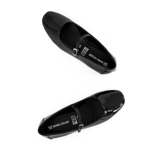 ES-02 Sarah studio Flats Charol Negro