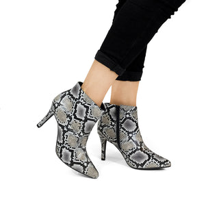 26506 Lady paulina Botin Charol Blanco