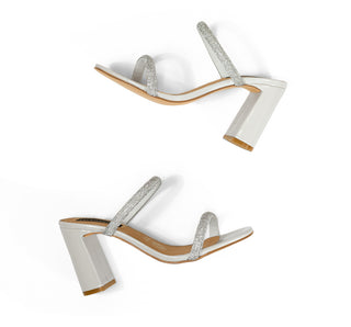 1523541 Salamandra Sandalia Charol Blanco