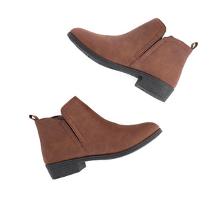 YX826 Garrapata Botin Sintético Cafe