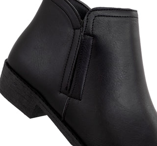 YX826 Garrapata Botin Sintético Negro