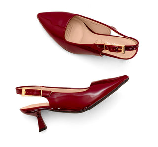 763001 Garrapata Zapatilla media Charol Vino