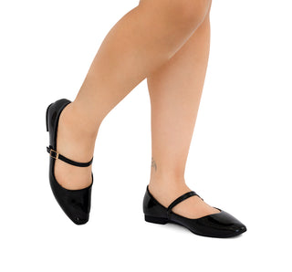 934609 Berlin Flats Charol Black