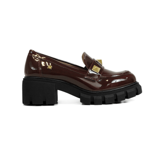 2423646 Salamandra Choclo Charol nebrazka Vino