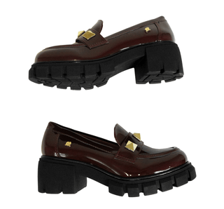 2423646 Salamandra Choclo Charol nebrazka Vino